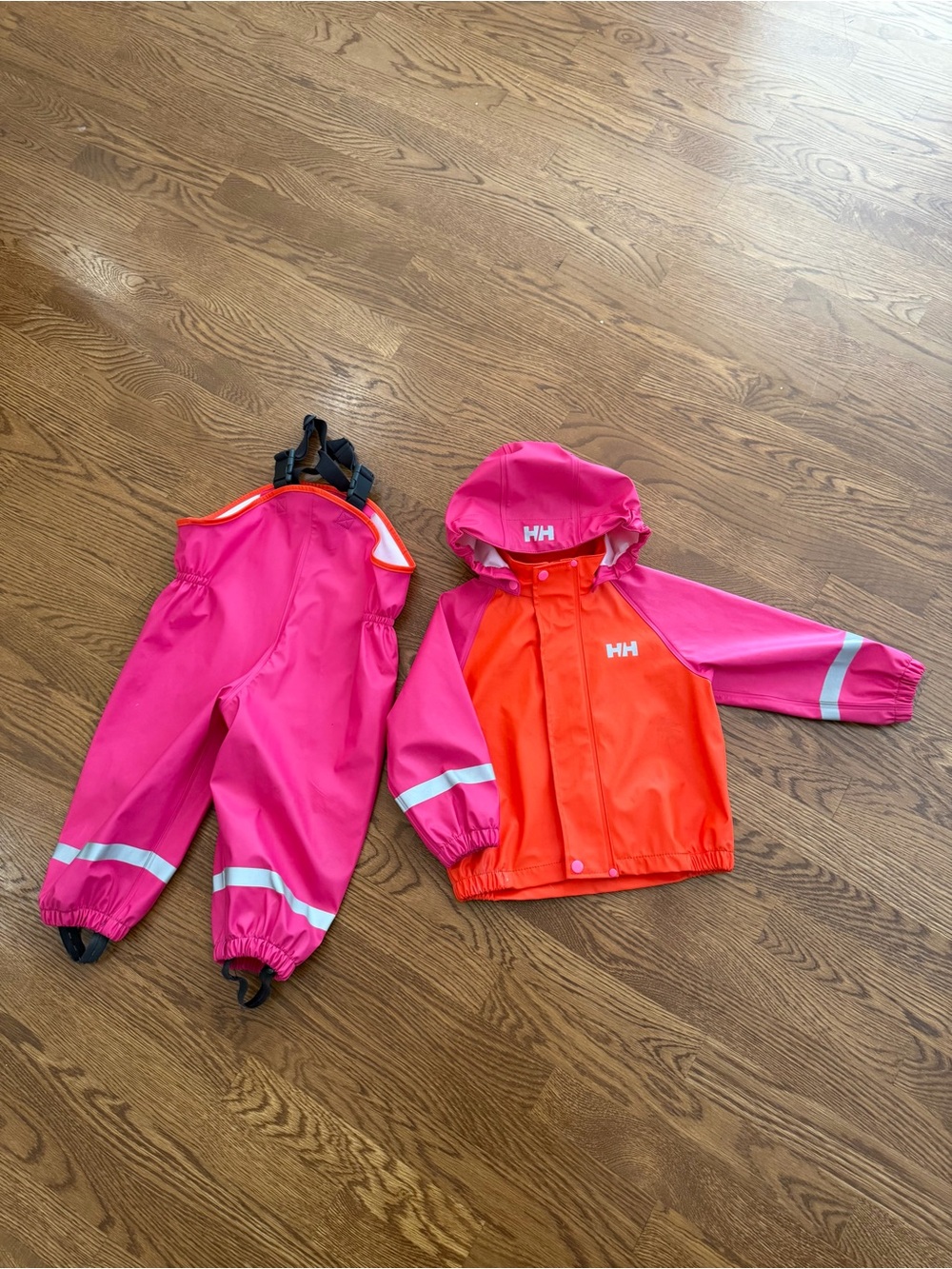 Helly Hansen Kids Pink and Orange Waterproof Two-Piece Rain Set